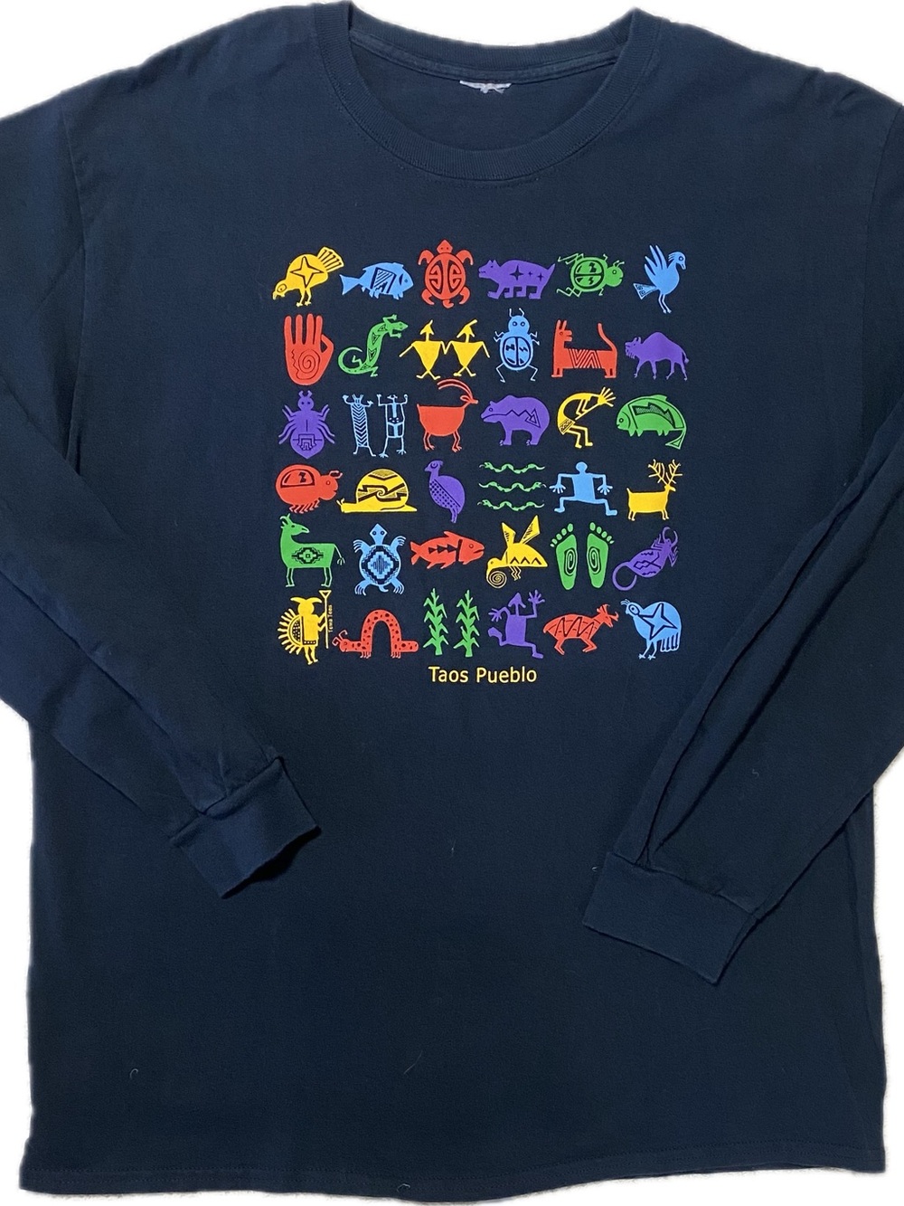 Taos Pueblo Black Long-Sleeve Graphic Tee